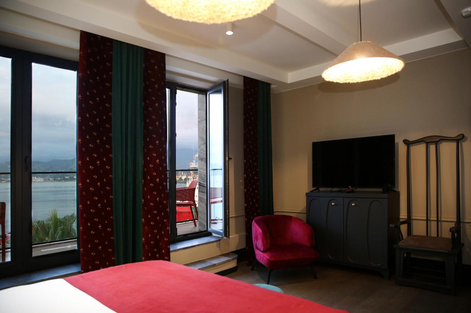 Hotel Retro Batum Dış mekan fotoğraf