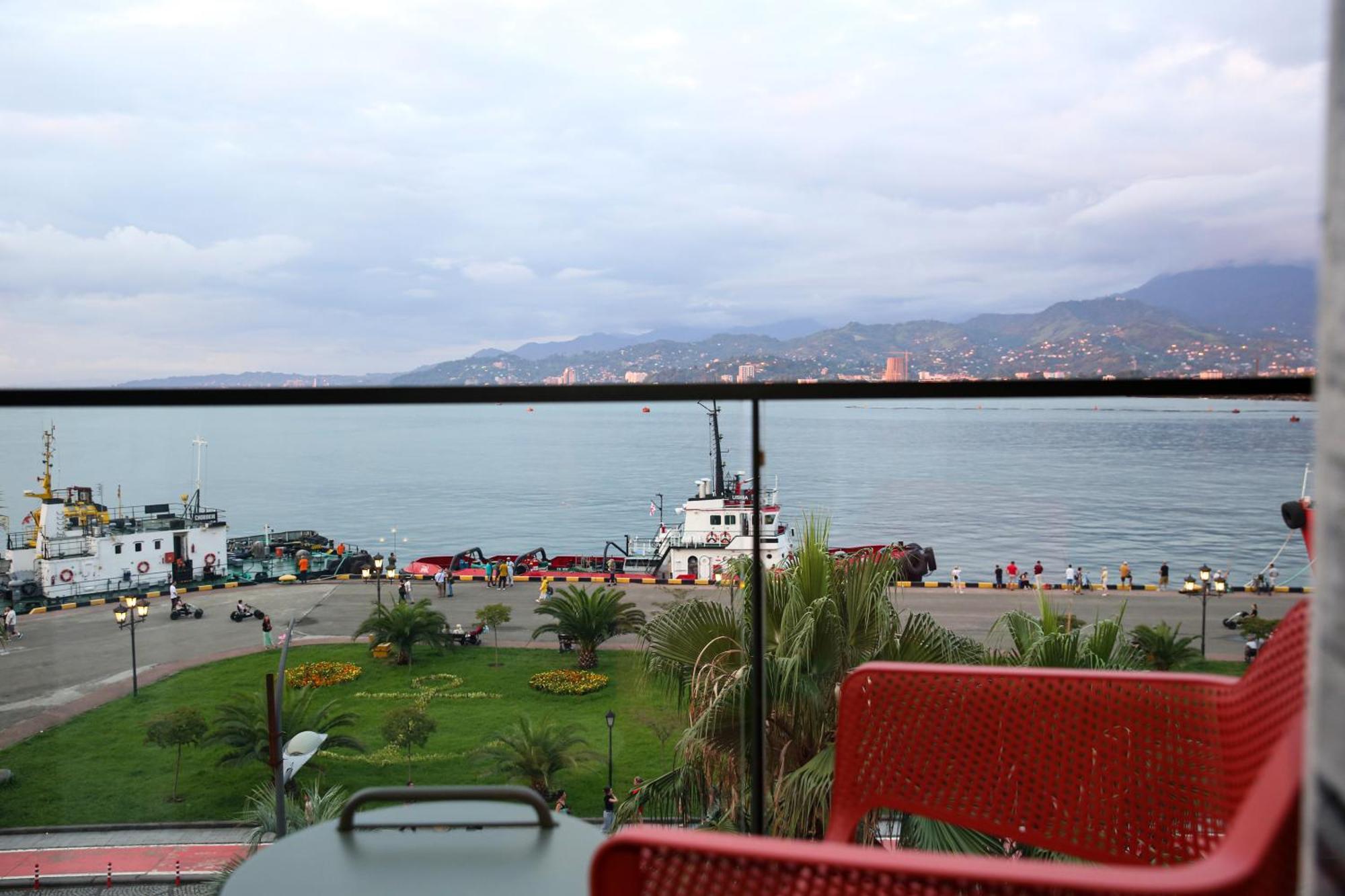 Hotel Retro Batum Dış mekan fotoğraf